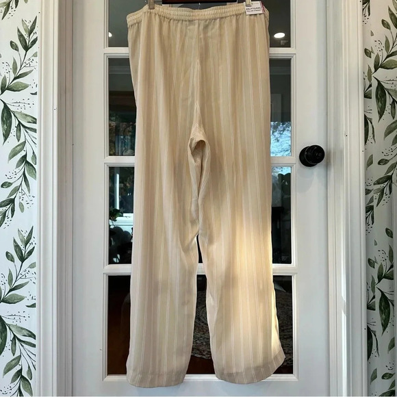 Tommy Hilfiger pull on straight trousers. Size XXL. - Picture 2 of 10